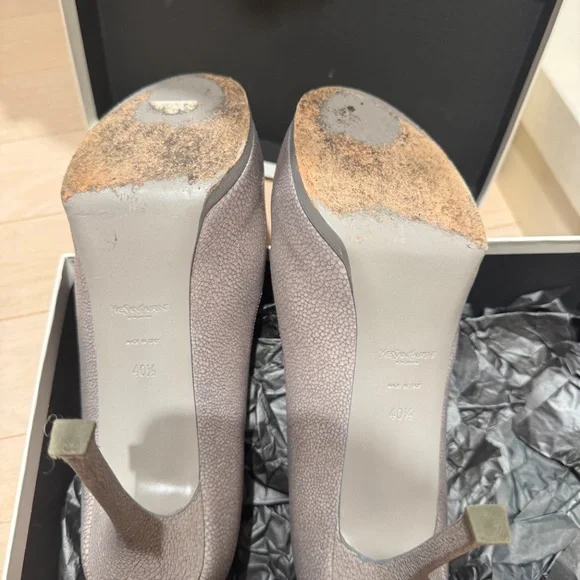 Saint Laurent Platform Pump - Picture 4 of 4